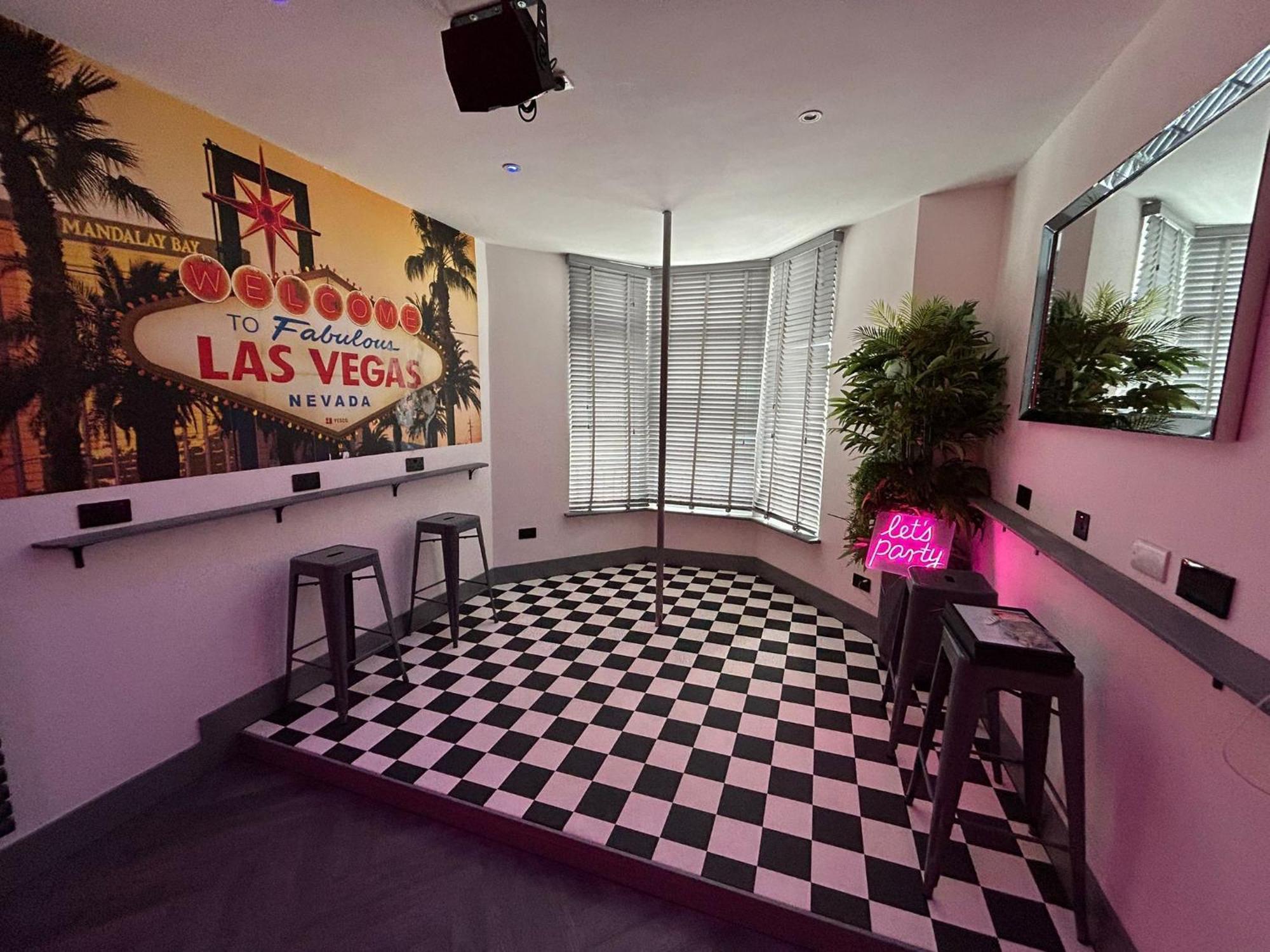 The White House Vegas Suites Blackpool Buitenkant foto