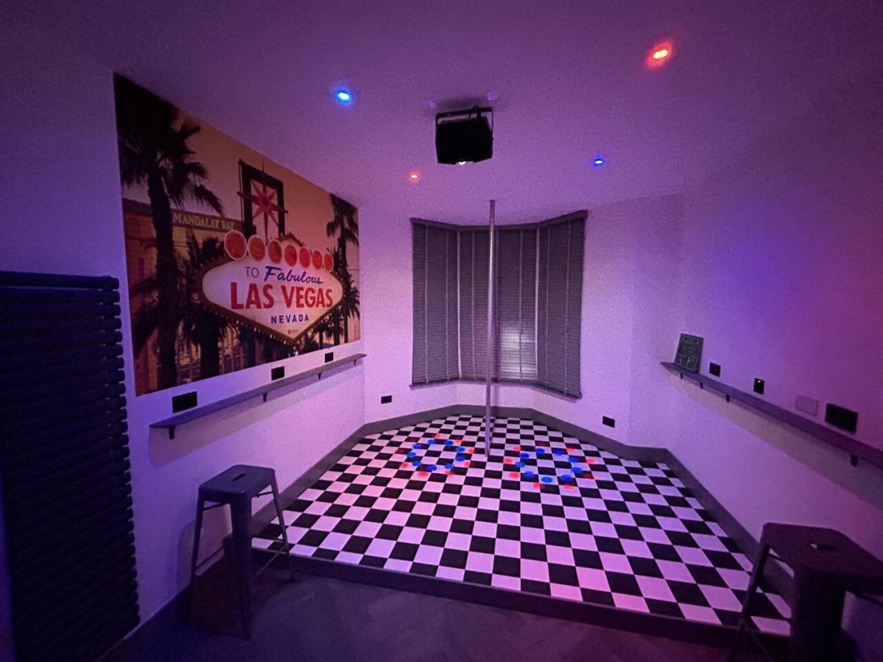 The White House Vegas Suites Blackpool Buitenkant foto
