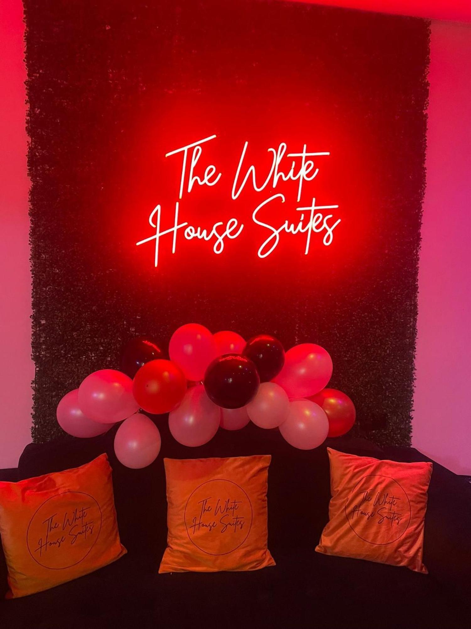 The White House Vegas Suites Blackpool Buitenkant foto